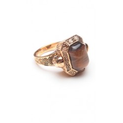 House of Harlow 14 kt Gold Plated Engraved Double Skull Ring with Tigers Eye Stone